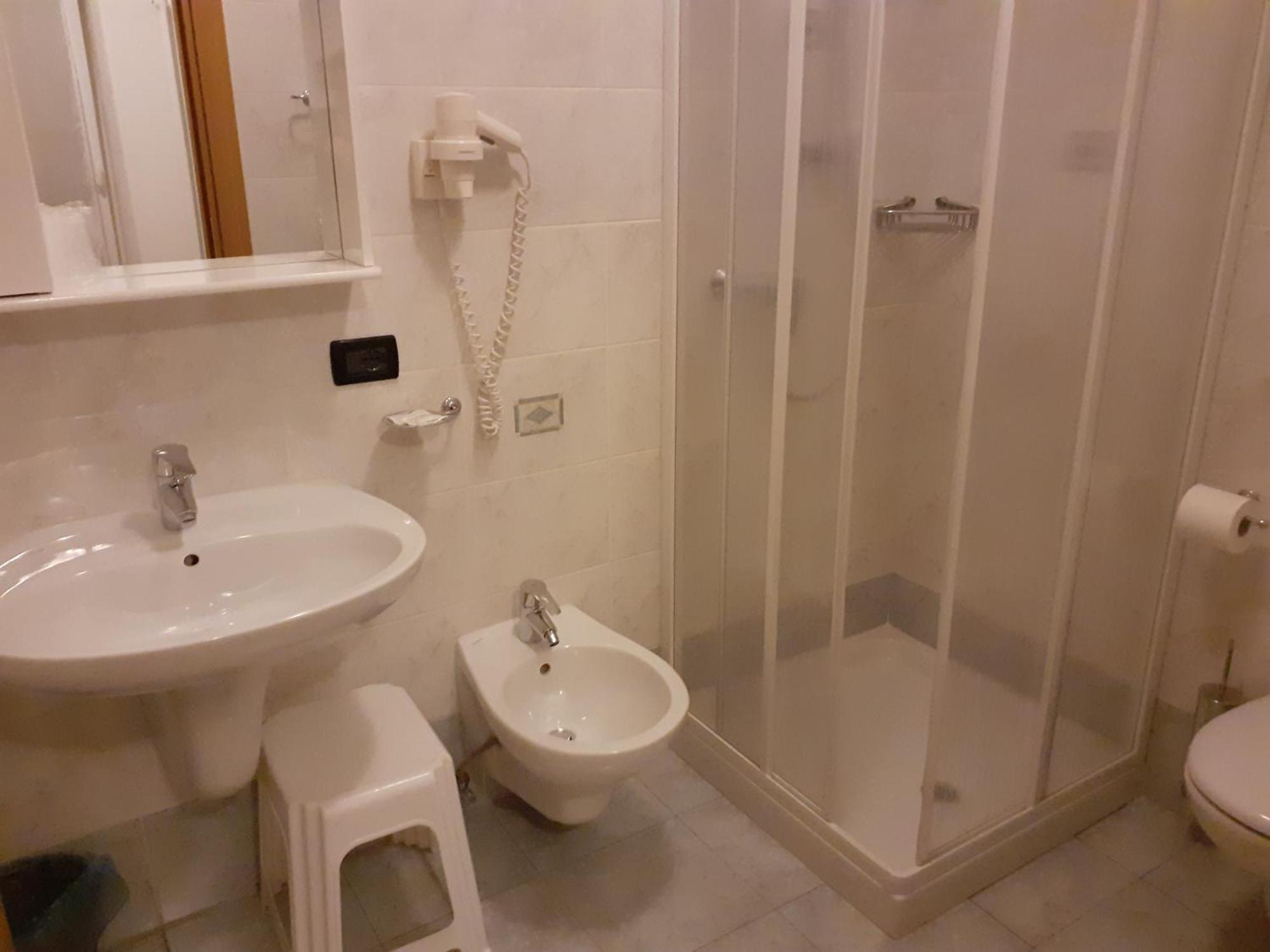 Hotel Aurora カヴェダーゴ 部屋 写真